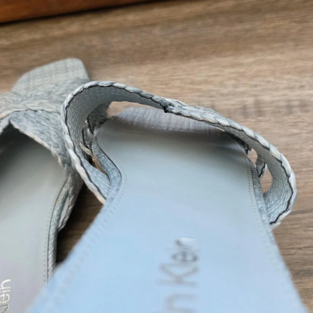 Calvin Klein Toukie Light Blue Woven Flat Slide Sandals Square Toe 8M